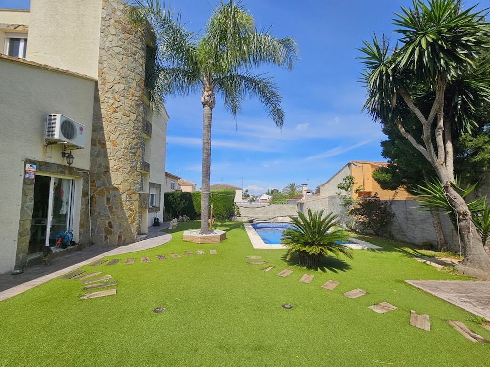Property 2520 - Image 3